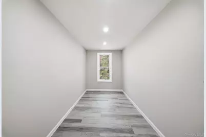 24 Farmingdale Lane, Bloomingburg, NY 12721 - Photo 20