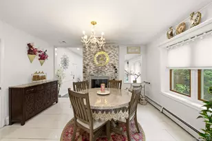 19 Eckernkamp Dr, Smithtown, NY 11787 - Photo 8