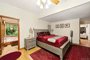 19 Eckernkamp Dr, Smithtown, NY 11787 - Photo 20