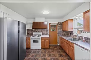 6 Grenville Ct, East Rockaway, NY 11518 - Photo 6
