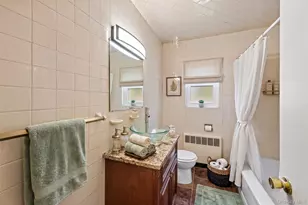 6 Grenville Ct, East Rockaway, NY 11518 - Photo 18