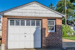 6 Grenville Ct, East Rockaway, NY 11518 - Photo 30