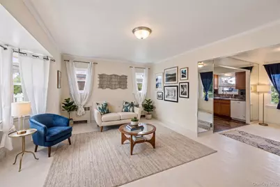 6 Grenville Court, East Rockaway, NY 11518 - Photo 4