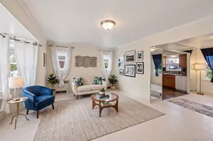 6 Grenville Ct, East Rockaway, NY 11518 - Photo 4