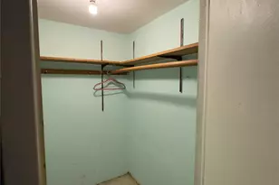 2042 Colonial Ave, Bronx, NY 10461 - Photo 22