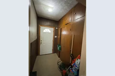 2042 Colonial Avenue, Bronx, NY 10461 - Photo 14