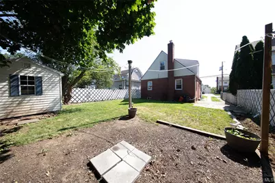 159 Harrison Avenue, Franklin Square, NY 11010 - Photo 24