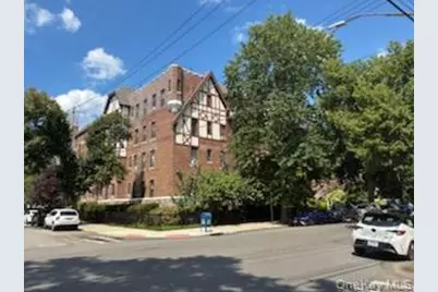 160-15 Powells Cove Boulevard #E301, Whitestone, NY 11357 - Photo 1