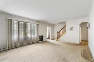 80-59 208th St, Hollis, NY 11427 - Photo 8