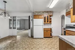 80-59 208th St, Hollis, NY 11427 - Photo 12