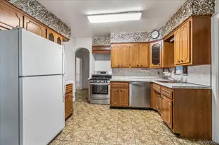 80-59 208th St, Hollis, NY 11427 - Photo 10