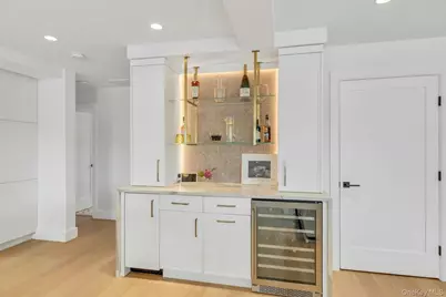 29 Tiana Circle, Hampton Bays, NY 11946 - Photo 8