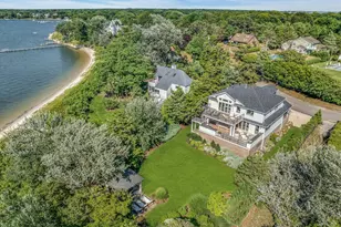 29 Tiana Cir, Hampton Bays, NY 11946 - Photo 44