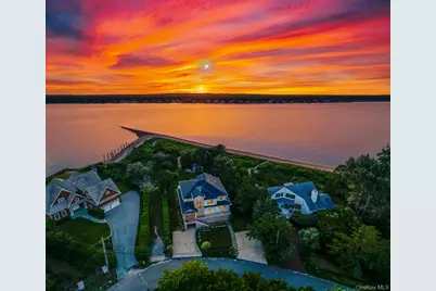 29 Tiana Circle, Hampton Bays, NY 11946 - Photo 1