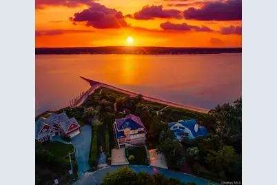 29 Tiana Circle, Hampton Bays, NY 11946 - Photo 44