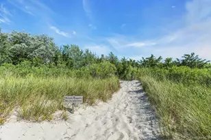 29 Tiana Cir, Hampton Bays, NY 11946 - Photo 42