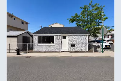 11 Ivan Court, Brooklyn, NY 11229 - Photo 1