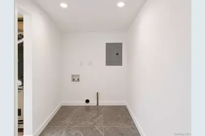 11 Ivan Court, Brooklyn, NY 11229 - Photo 8