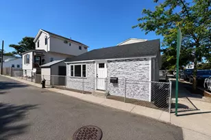 11 Ivan Ct, Brooklyn, NY 11229 - Photo 2