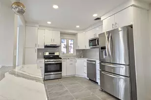 251-16 Gaskell Rd, Little Neck, NY 11362 - Photo 10