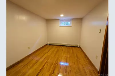 25116 Gaskell Road, Little Neck, NY 11362 - Photo 22