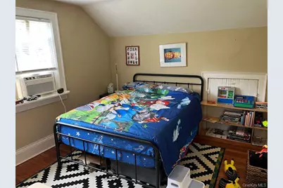 25 Willow Avenue, Huntington, NY 11743 - Photo 10