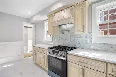 233-25 38 Drive, Douglaston, NY 11363 - Photo 16