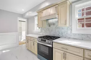 233-25 38th Dr, Douglaston, NY 11363 - Photo 16