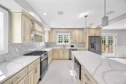 233-25 38 Drive, Douglaston, NY 11363 - Photo 14