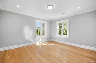 233-25 38th Dr, Douglaston, NY 11363 - Photo 32