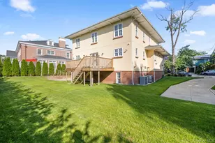 233-25 38th Dr, Douglaston, NY 11363 - Photo 42