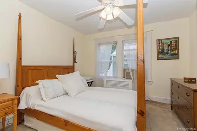 59 Sycamore Avenue, Floral Park, NY 11001 - Photo 16