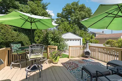 59 Sycamore Avenue, Floral Park, NY 11001 - Photo 18