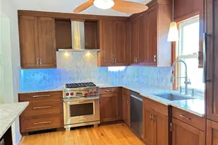 59 Sycamore Ave, Floral Park, NY 11001 - Photo 4
