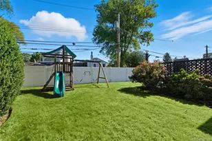 17 Willben Ln, Plainview, NY 11803 - Photo 34