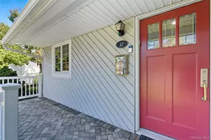 17 Willben Ln, Plainview, NY 11803 - Photo 4