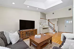 17 Willben Ln, Plainview, NY 11803 - Photo 10