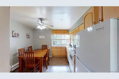 136 Sierra Vista Lane, Valley Cottage, NY 10989 - Photo 6