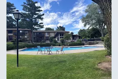 136 Sierra Vista Lane, Valley Cottage, NY 10989 - Photo 10