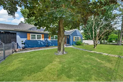 249 Bay Shore Road, Bay Shore, NY 11706 - Photo 2