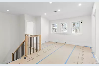 38 N Bay Avenue, Eastport, NY 11941 - Photo 4