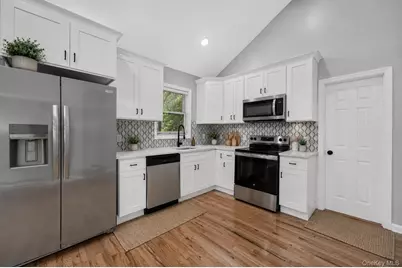 67 Ohio Avenue, Medford, NY 11763 - Photo 2