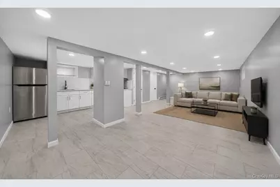 67 Ohio Avenue, Medford, NY 11763 - Photo 18
