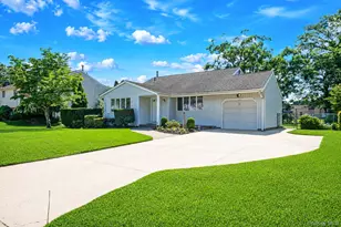 38 Ruland Rd, Selden, NY 11784 - Photo 2