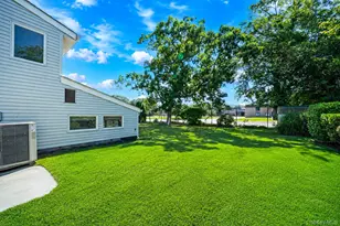 38 Ruland Rd, Selden, NY 11784 - Photo 28
