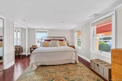 15 Jackson Street, Port Washington, NY 11050 - Photo 14