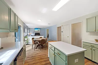 44 Ramblewood Drive, Newburgh, NY 12550 - Photo 10