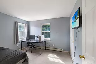 44 Ramblewood Dr, Newburgh, NY 12550 - Photo 24
