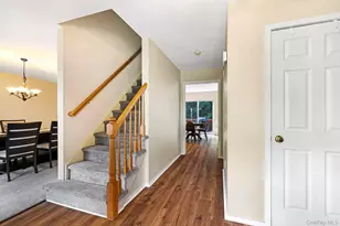 44 Ramblewood Dr, Newburgh, NY 12550 - Photo 2