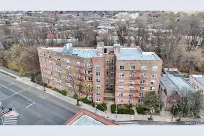 74-45 Yellowstone Boulevard #5G, Rego Park, NY 11374 - Photo 16